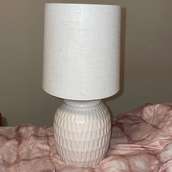 Other - Small White Tabletop Lamp